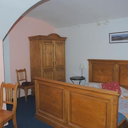 Pension Atelier 12 Прага Екстериор снимка